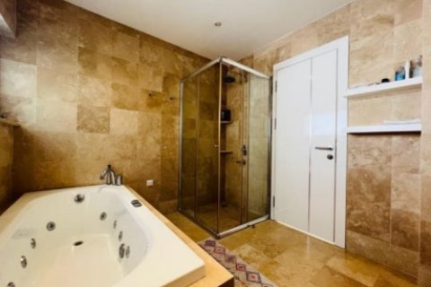 4 bedrooms Villa in Nong Ha, Vietnam No. 14566 27