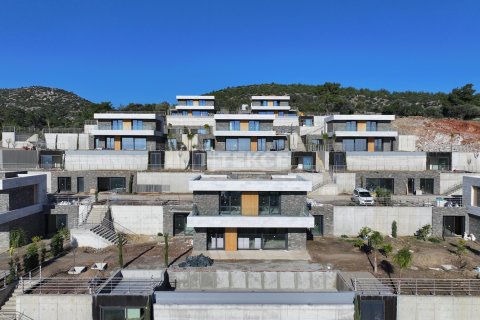 5 bedrooms Villa in Phi Dien, Vietnam No. 84785 21