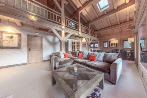 5 bedrooms House in Montriond, France No. 99723 8