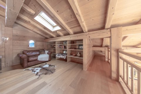 5 bedrooms House in Montriond, France No. 99723 17