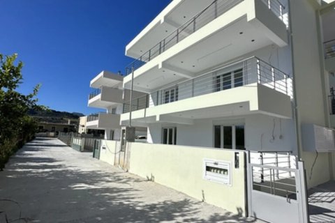 4 bedrooms Apartment in Xylokastro, Greece No. 107250 1