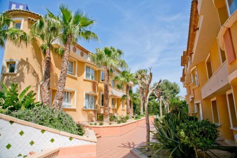 6700m² Commercial property en Jávea, Spain No. 26328