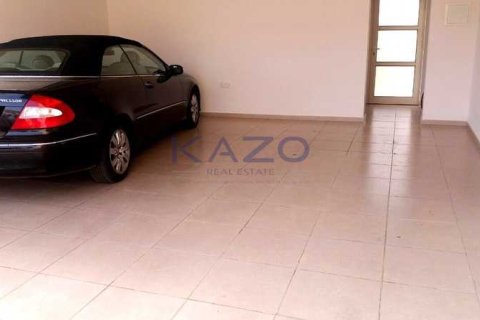 6 dormitorios House en Agios Athanasios, Cyprus No. 100549 14