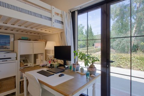 3 bedrooms Villa in Chania, Greece No. 71501 25