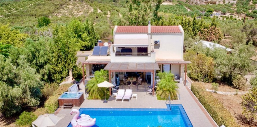 3 bedrooms Villa in Chania, Greece No. 71501