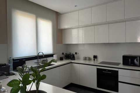 5 bedrooms Apartment in Limassol, Cyprus No. 43480 10