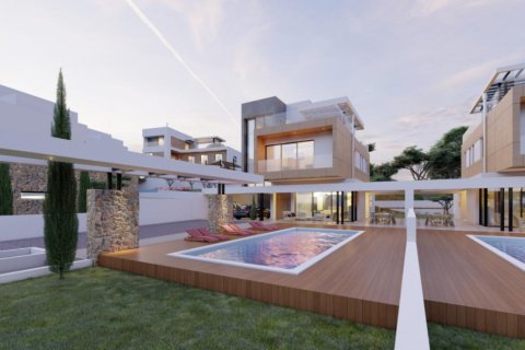 5 bedrooms Villa in Limassol, Cyprus No. 106432 4