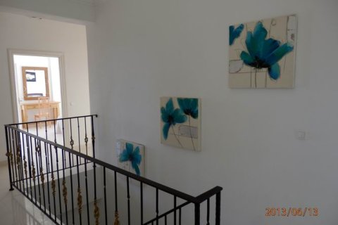 Вилла с 5 спальнями в Керкира, Греция №58936 10