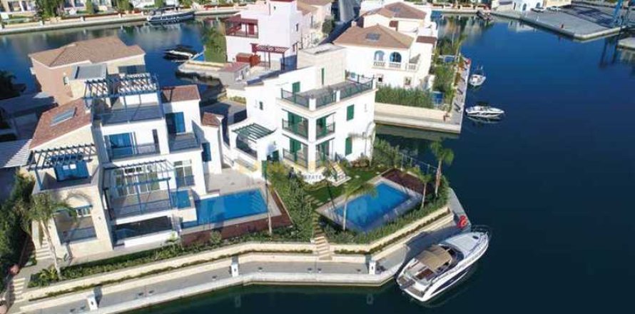 3 chambres Villa à Limassol, Cyprus No. 79670