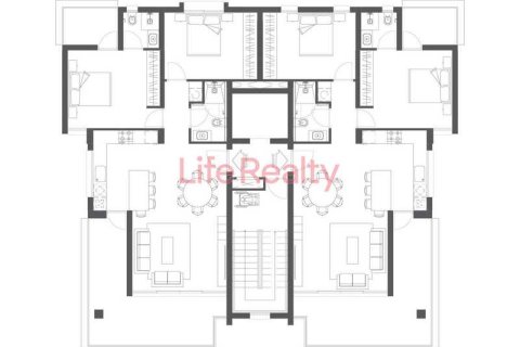 3 bedrooms Penthouse in Limassol, Cyprus No. 102391 2