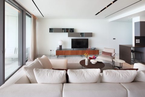 2 bedrooms Apartment in Limassol, Cyprus No. 37466 5