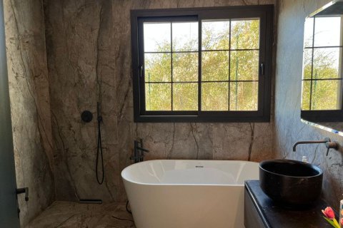 5 bedrooms Villa in La Da, Vietnam No. 27491 17