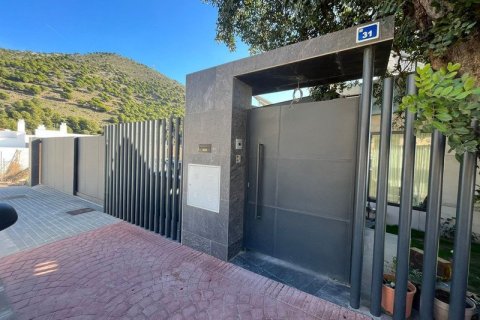 5 bedrooms Villa in La Da, Vietnam No. 27491 3