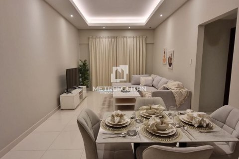 2 bedrooms Apartment in Dubai Sports City, UAE No. 119436