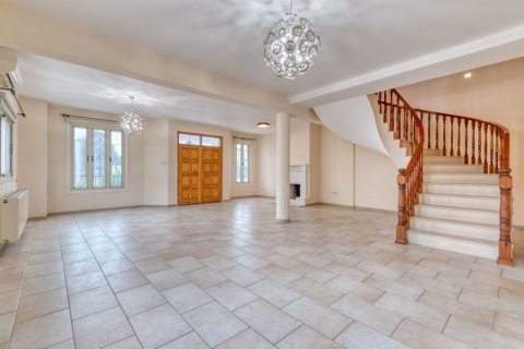 4 bedrooms Villa in Aradippou, Cyprus No. 36761 2