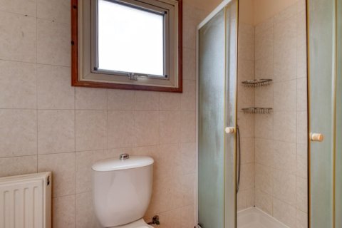 4 bedrooms Villa in Aradippou, Cyprus No. 36761 15