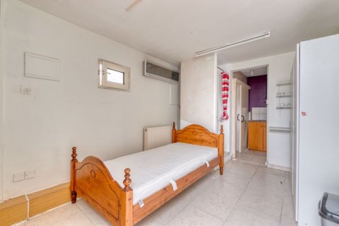 4 bedrooms Villa in Aradippou, Cyprus No. 36761 27