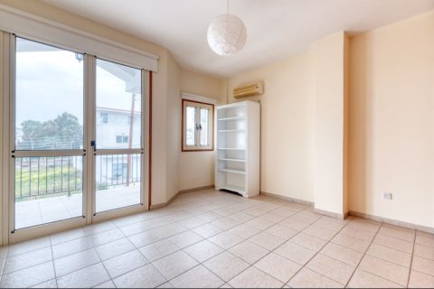 4 bedrooms Villa in Aradippou, Cyprus No. 36761 19