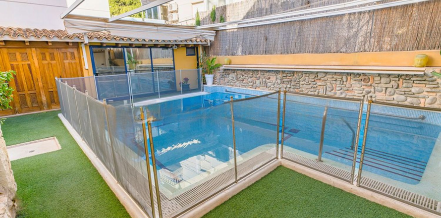 7 chambres Villa à Santa Pola, Spain No. 128695