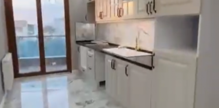 4 dormitorios Apartment en Istanbul, Turkey No. 114644