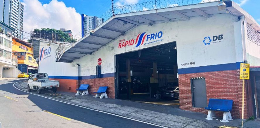 1406m² Warehouse in Panama City, Panama No. 112921