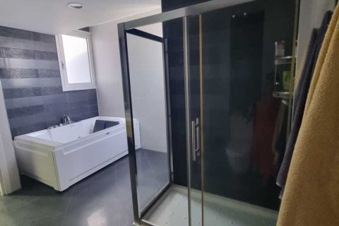 6 bedrooms House in Erimi, Cyprus No. 63544 14