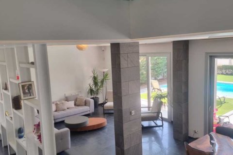 6 bedrooms House in Erimi, Cyprus No. 63544 4