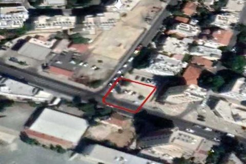 Commercial property in Strovolos, Cyprus No. 35766 1