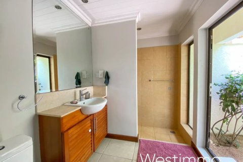 3 bedrooms Villa in Grand Baie, Mauritius No. 110221 21