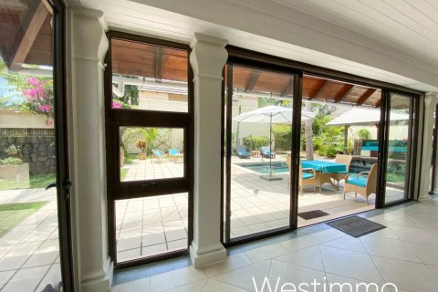 3 bedrooms Villa in Grand Baie, Mauritius No. 110221 6