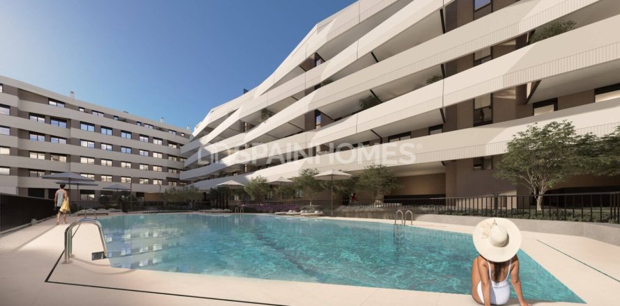 2 bedrooms Penthouse in Malaga, Spain No. 112776