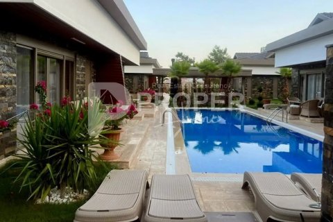5 rooms Villa in Nenh, Vietnam No. 11673 4