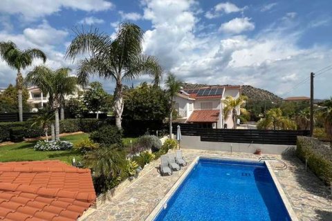 6 bedrooms Villa in Agios Athanasios, Cyprus No. 82667 4