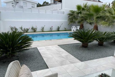 5 bedrooms House in Parekklisia, Cyprus No. 39593 8