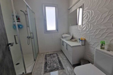 5 bedrooms House in Parekklisia, Cyprus No. 39593 12