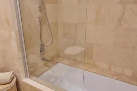 3 chambres Appartement à Limassol, Cyprus No. 105435 10