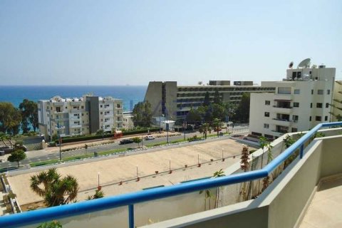 3 bedrooms Apartment in Agios Tychonas, Cyprus No. 75016 5