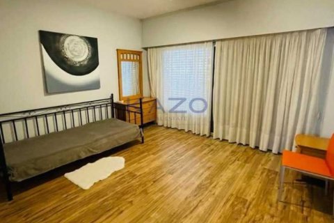 3 bedrooms Apartment in Agios Tychonas, Cyprus No. 75016 8