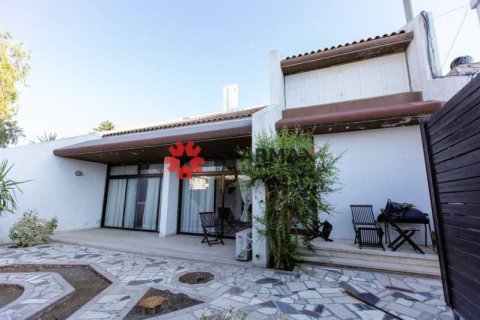 4 bedrooms House in Aglantzia, Cyprus No. 82427 1