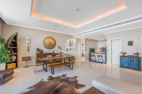 Квартира с 3 спальнями в Phuc Xa, Вьетнам №93995 5