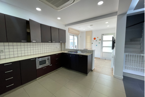 3 bedrooms House in Agios Athanasios, Cyprus No. 78995 3