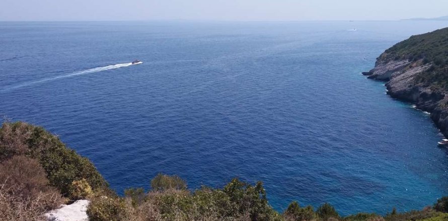 Land in Zakynthos, Greece No. 78821