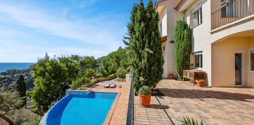 5 chambres House à Blanes, Spain No. 25401