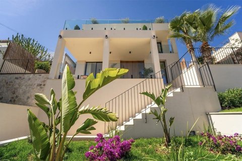 3 dormitorios Villa en Santa Ponsa, Spain No. 117565