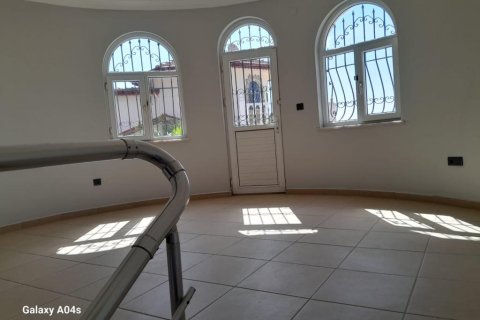 4 rooms Villa in Binh Duong, Vietnam No. 22122 10