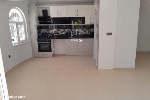 4 rooms Villa in Binh Duong, Vietnam No. 22122 13