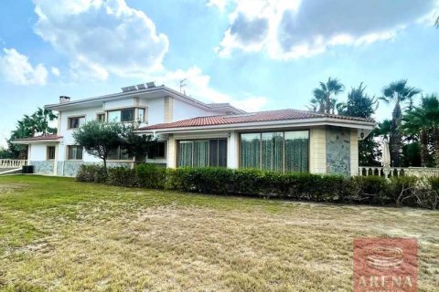 5 bedrooms Villa in Alethriko, Cyprus No. 79629 2