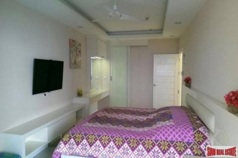 2 bedrooms Apartment in Pattaya, Thailand No. 98111 6