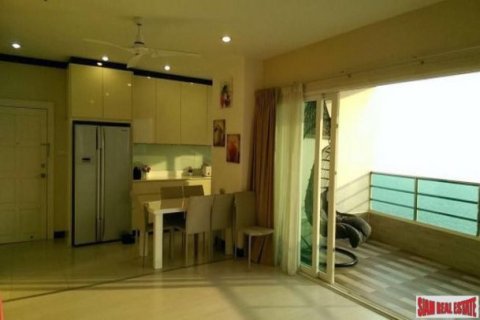 2 bedrooms Apartment in Pattaya, Thailand No. 98111 3