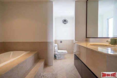 3 dormitorios Townhouse en Bangkok, Thailand No. 96298 9